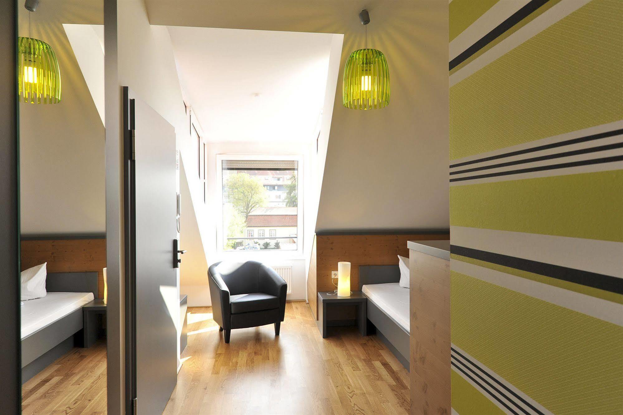 Campuszwei - Hotel & Boardinghouse Ludwigsburg Dış mekan fotoğraf
